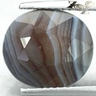 5.1 CT.Natural Oval 10.5*12 mm. Milky White Honey Brown Layers Zebra Sardonyx