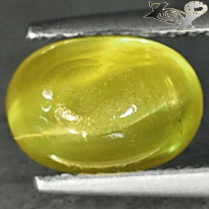2.6 CT.Natural Oval 6.5*9mm Strong Cat's Eye Effect Intense Yellow Green Apatite