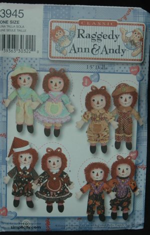Simplicity 3945 Craft  Sewing Pattern for Raggedy Ann & Andy Doll &  Clothes