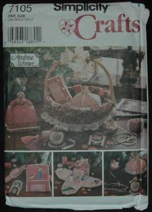Simplicity 7105 Craft  Sewing Pattern for Sewing Accessories