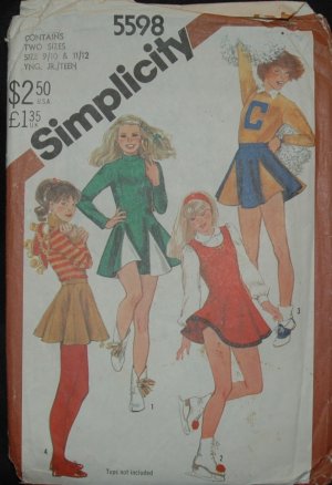 SIMPLICITY 5598 VINTAGE SEWING PATTERN FOR TEEN COSTUME FOR A CHEERLEADER OR ICE SKATER