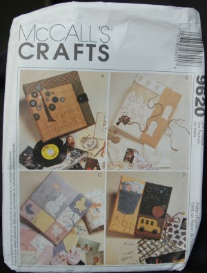 MCCALLS 9620 CRAFT PATTERN- MEMORY ALBUMS