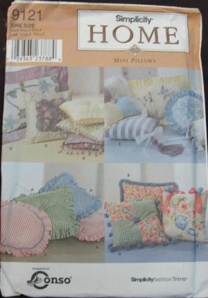 SIMPLICITY 9121 CRAFT SEWING PATTERN FOR- PILLOWS