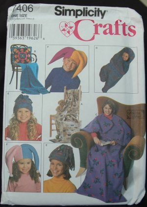 Simplicity 7406 Pattern for Fleece Sitting Bag, Tote, Pillow in a Blanket, Baby Bunting, Hats