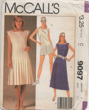 MCCALLS 9097 MISSES' DRESS  SIZE 8