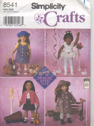 SIMPLICITY 8541 SEWING PATTERN FOR 18" Doll Clothes