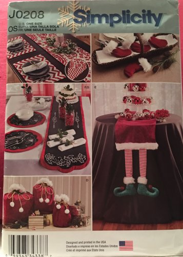SIMPLICITY J0208 SEWING PATTERN FOR CHRISTMAS TABLE RUNNER, PLACEMAT, MINI STOCKINGS & BAGS