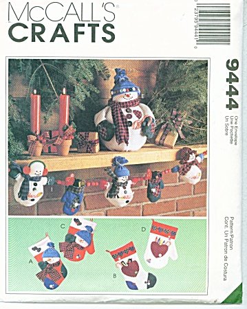 McCalls 9444 SEWING PATTERN FOR CHRISTMAS DECORATIONS