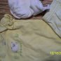 nb 3pc white hat/yellow shirt/white pants w/yellow flowers