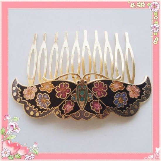 Beautiful Closionne Hair clip $9