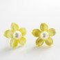 shell  earring  ＄10