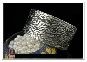 Individualized hand-made bangle  &iuml;&frac14;�11