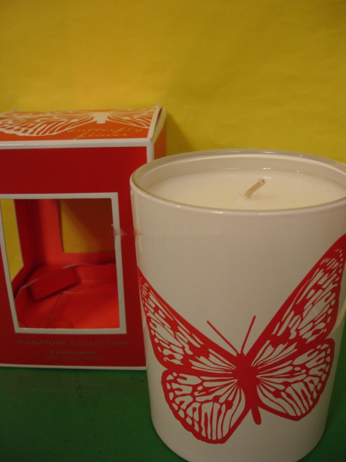 Bath and Body Works Butterfly Flower Candle