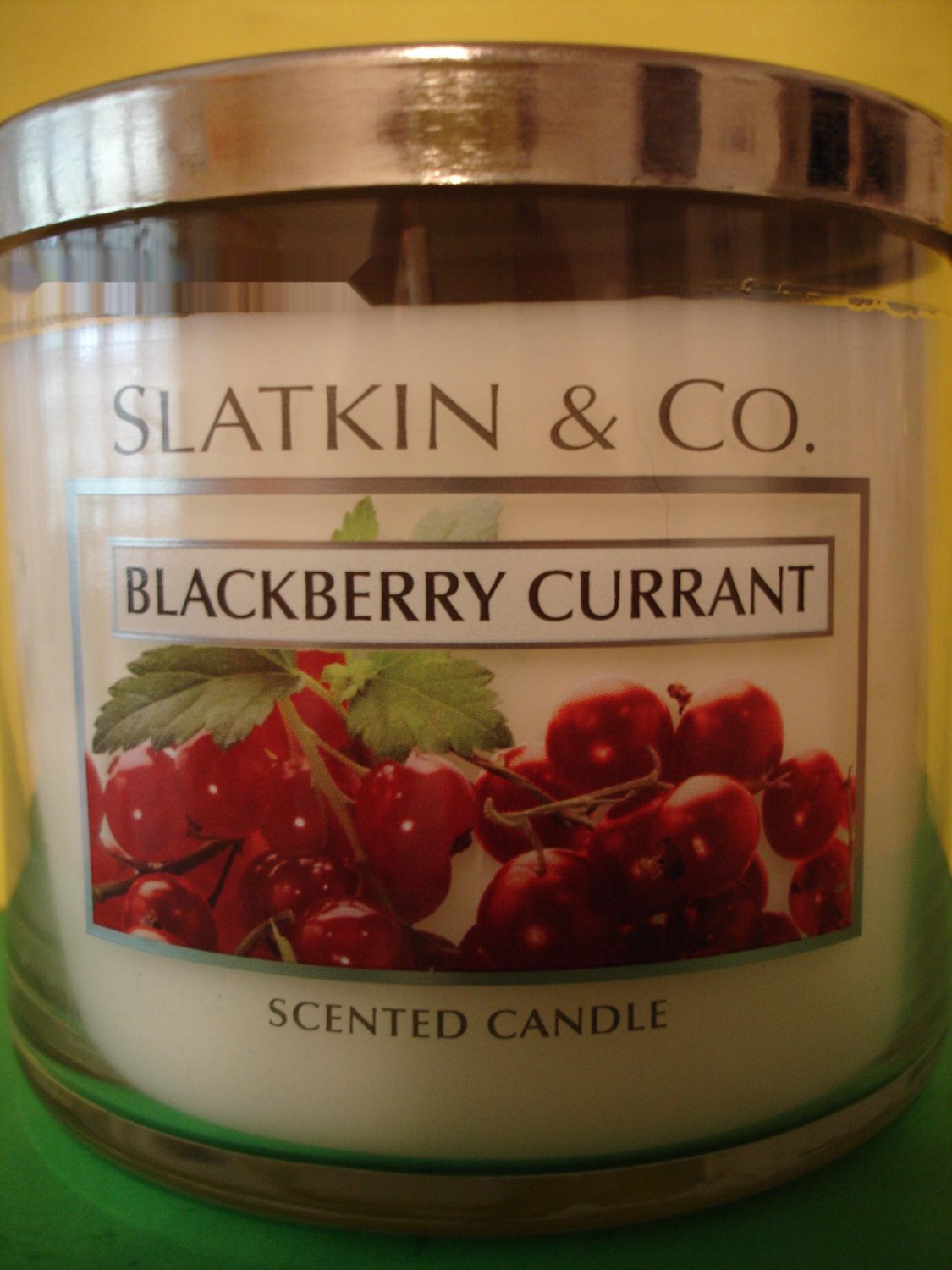 Bath & Body Works Slatkin Blackberry Currant 3 Wick Candle