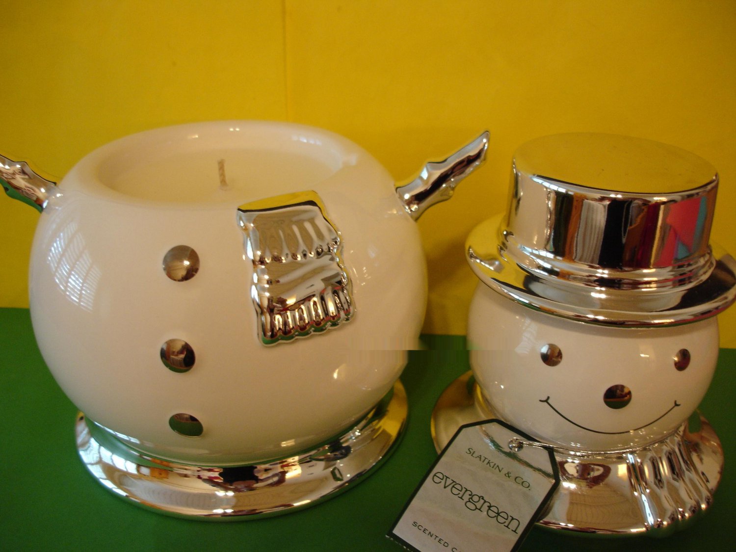 Bath & Body Works Slatkin Figural Snowman Evergreen Candle Large 9 oz