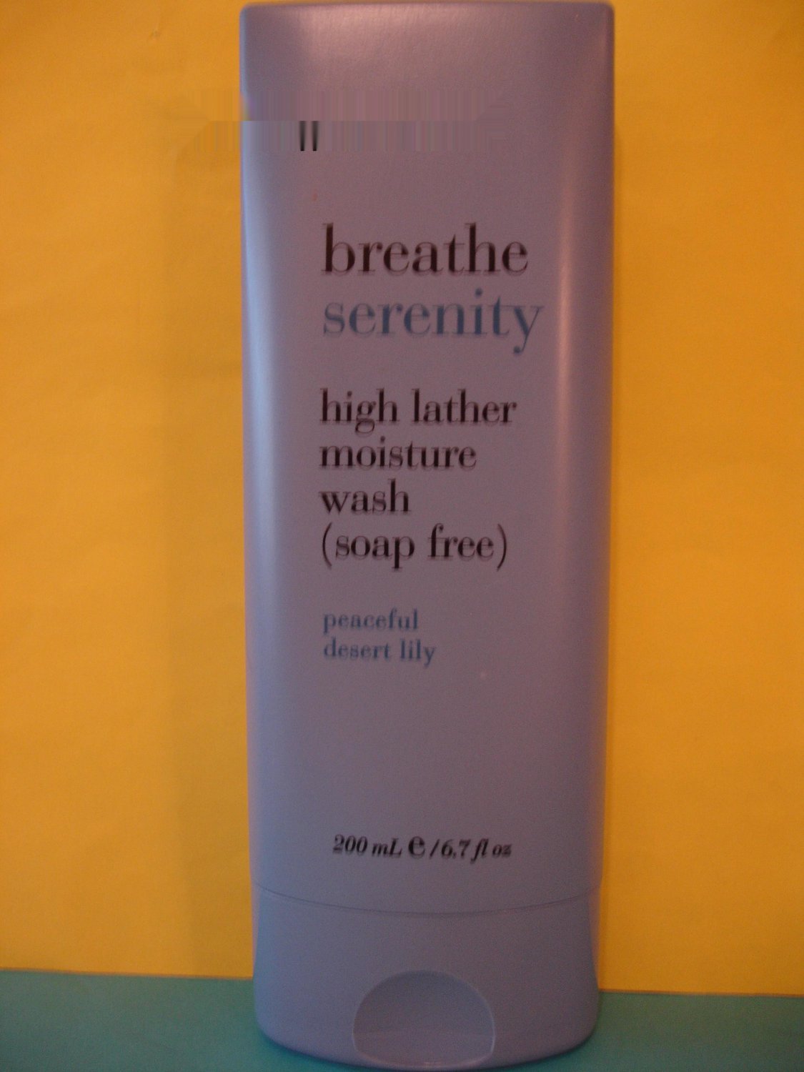 Bath & Body Works Breathe Serenity Lily Body Wash Large