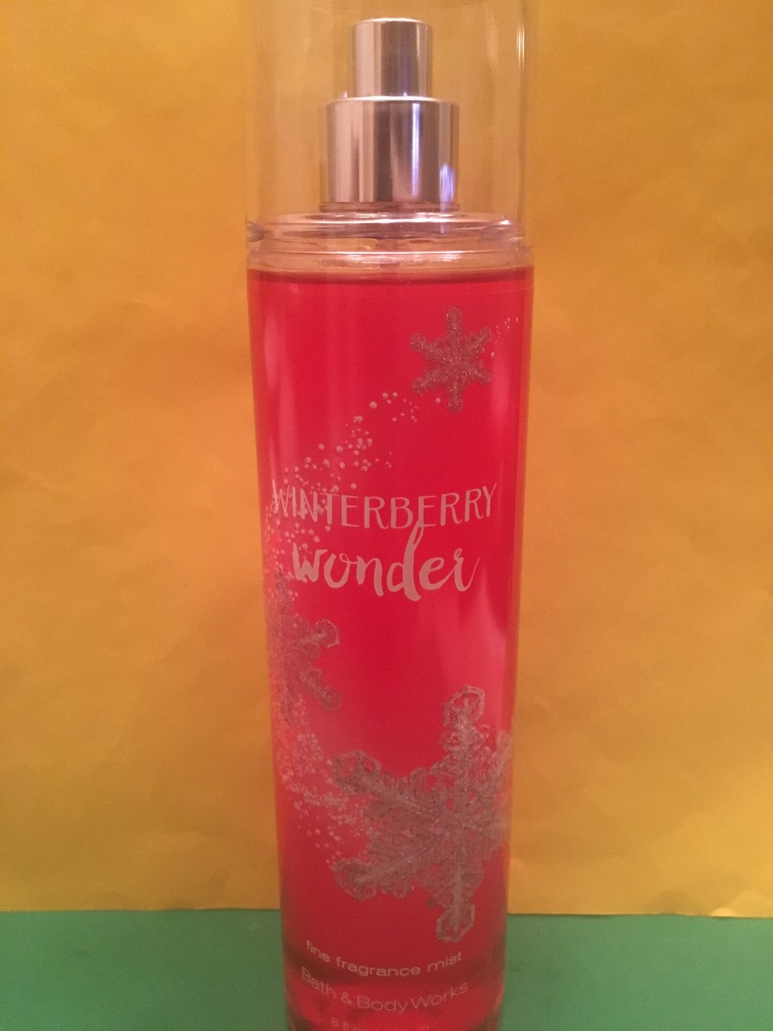 Bath & Body Works Winterberry Wonder Fine Fragrance Mist Full Size