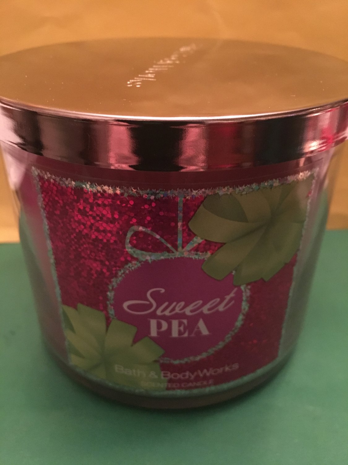 Bath & Body Works Sweet Pea 3 Wick Candle Large