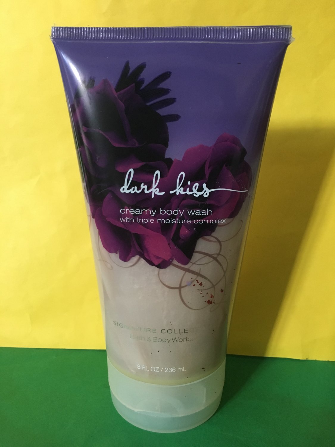 Bath and Body Works Dark Kiss Creamy Body Wash Large Full Size
