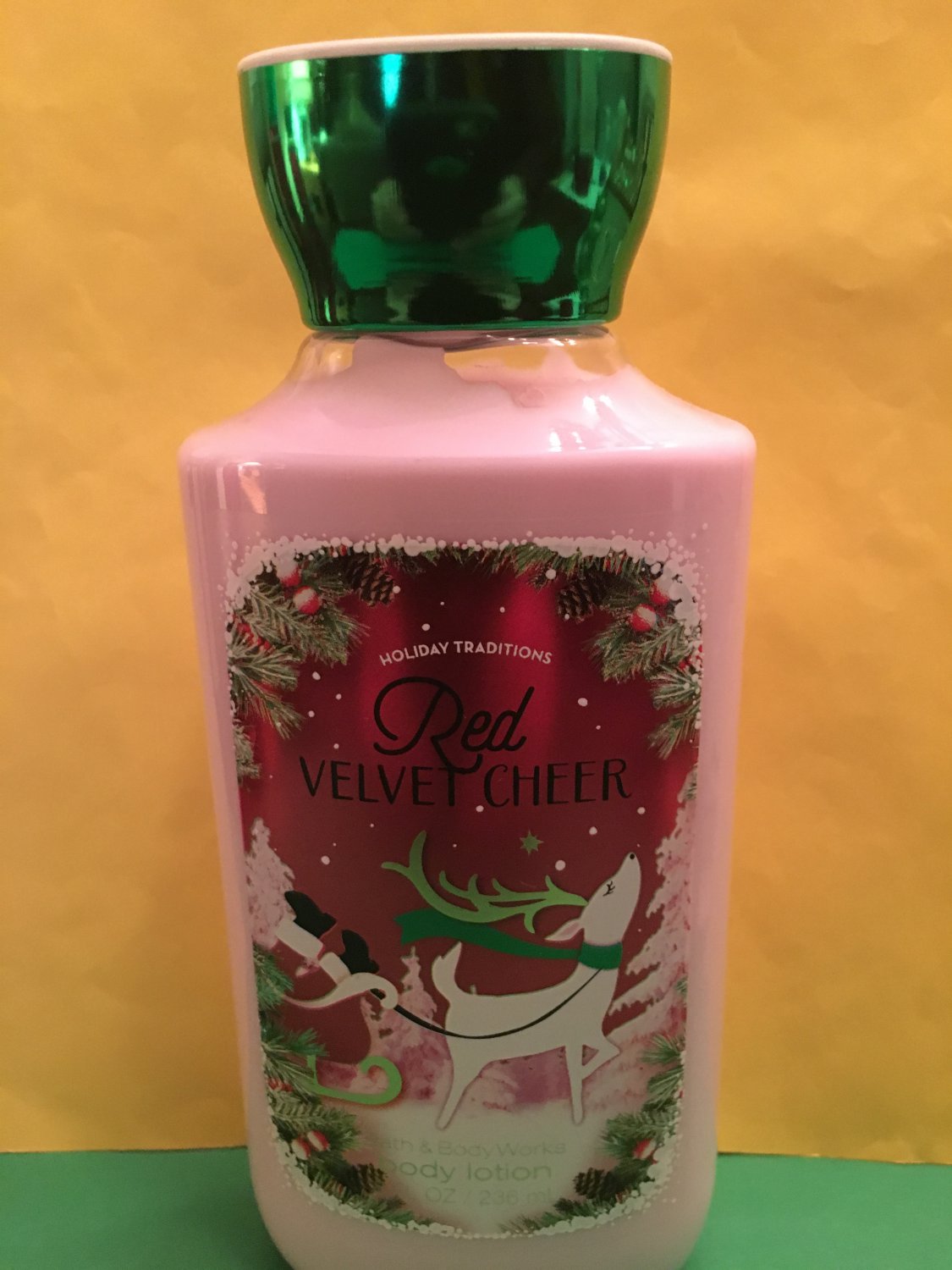 Bath & Body Works Red Velvet Cheer Body Lotion Large Full Size