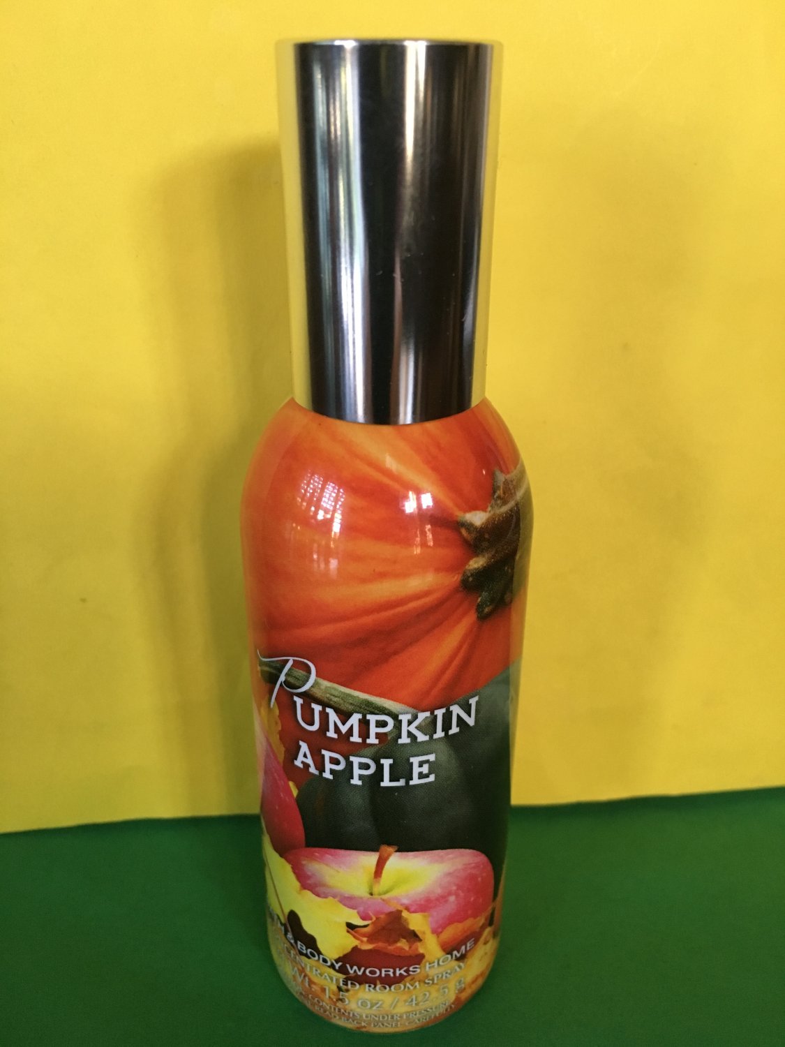 Bath & Body Works Pumpkin Apple Home Fragrance Spray