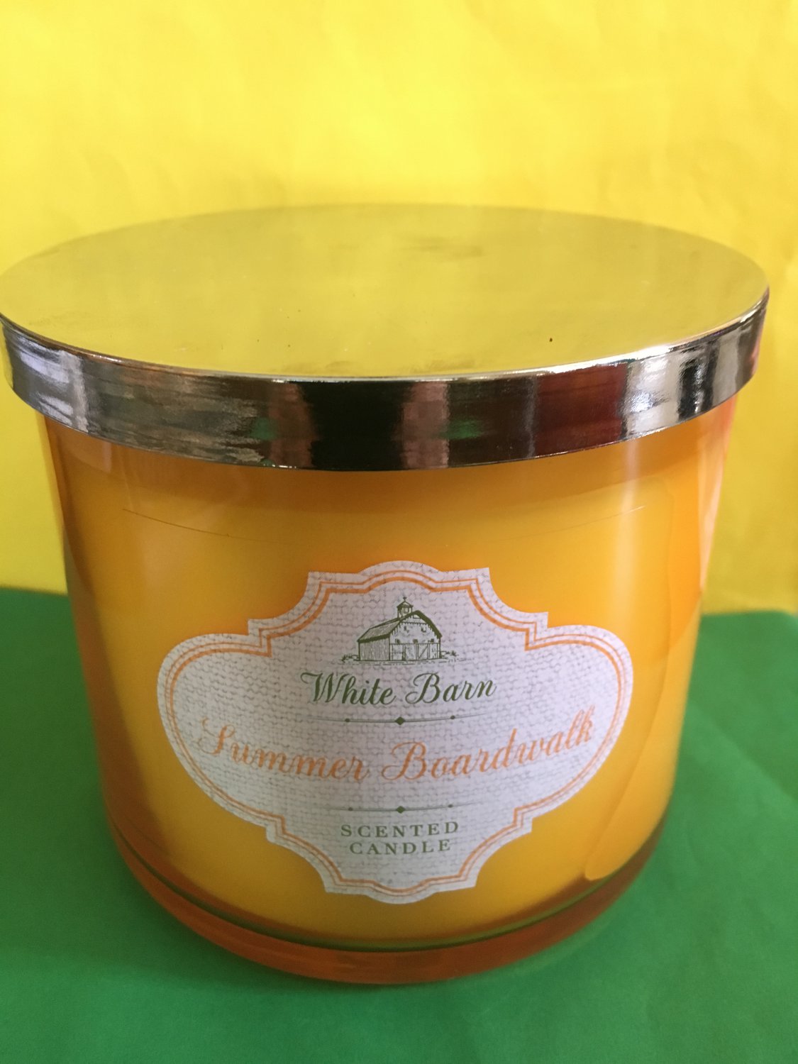 Bath and Body Works Summer Boardwalk White Barn Yellow Jar 3 Wick