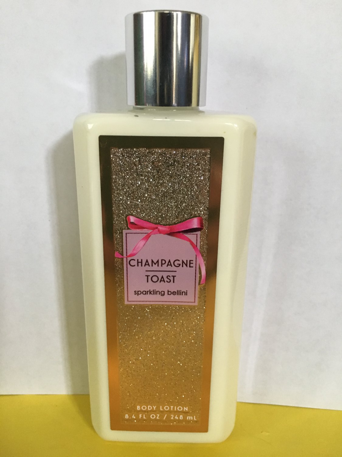 Bath & Body Works Champagne Toast Lotion 8oz