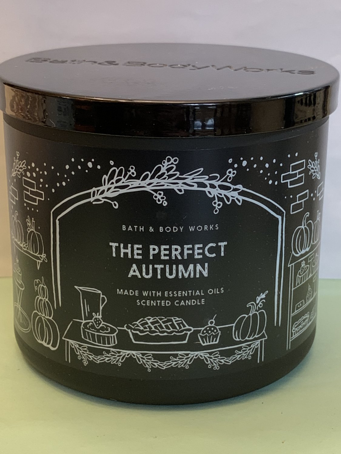 Bath & Body Works Perfect Autumn 3 Wick Candle Large Black