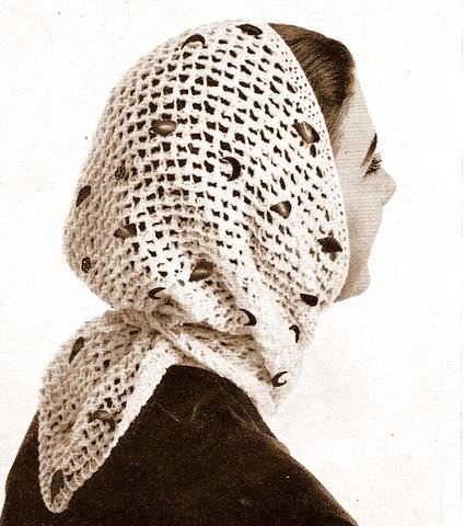 Besequinned Triangle Scarf Mantilla Knitted Pattern 726047