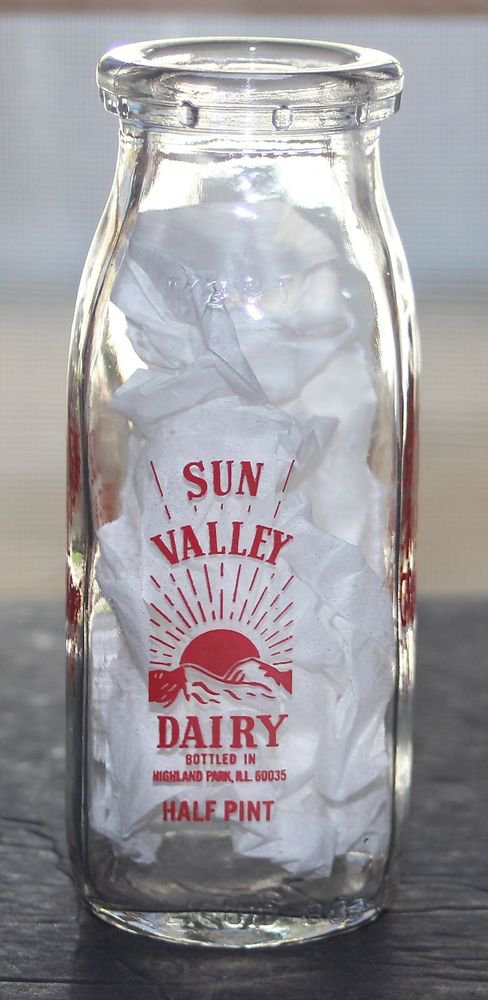 Vtg Sun Valley Dairy Highland Park ILL IL Illinois Half Pint Real Cream Bottle