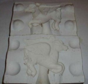 SMALL CERAMIC MOLD ~ PEGASUS ~ DECORATIONS