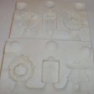 '70 CERAMIC MOLD CHRISTMAS ORNAMENT BELL PRESENT WREATH