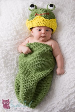 Frog Prince Cocoon and Crown - Photography Prop