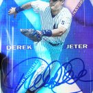 DEREK JETER HAND SIGNED BASEBALL CARD ++MINT 10++