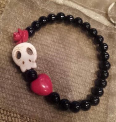 Cute Skull Goth Red Heart & Rose Black Onyx Gemstone Beaded Bracelet
