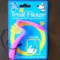 TREAT FLICKER TEACHES YOUR PET TO CATCH LIKE A PRO ! * Dog Toy *