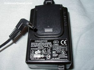 Creative TESA9B-0501800-A AC Power Adapter 5VDC 1.5A