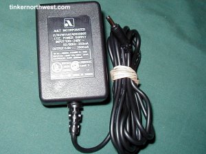 Handspring Visor AC Power Adapter PW15AEA0600B05