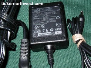 IBM FRU 19K4504 AC Power Adapter 19K4497 Ultra-bay 2000 Supply