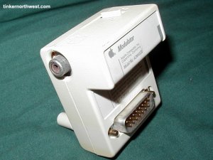 A2M4020 Apple IIC to Video adapter RF Modulator