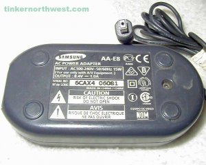 AA-E8 Samsung AC Power Adapter 5.4VDC 1.0A Supply