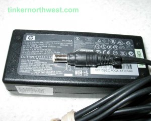 HP DC359A AC Power Adapter Laptop Supply 18.5VDC 3.5A