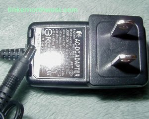 L-LD4-0 Logitech AC Power Adapter 8VDC 500mA Supply
