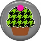 Green and Black Houndstooth Cupcake, 1 Inch Punk Princess Button Badge Pin - 0366