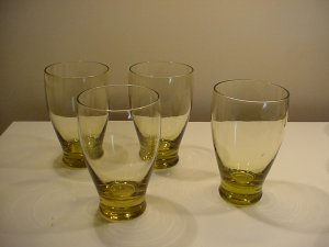 Russell Wright American Modern Water tumbler Chartruese