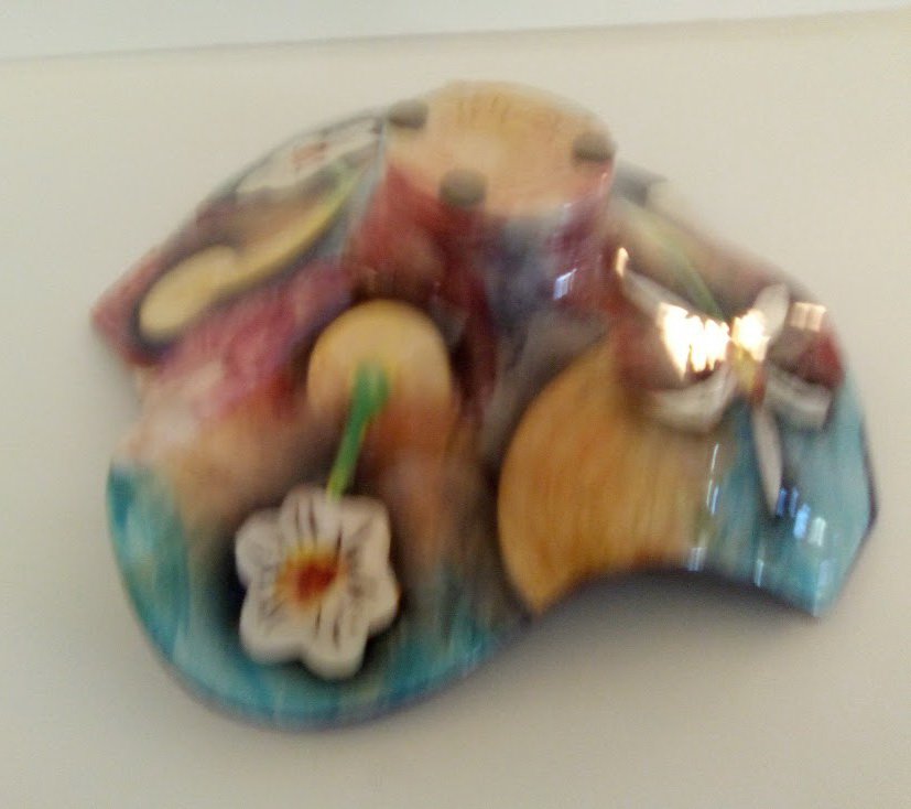 Harris  Cies Art Pottery bowl floral design