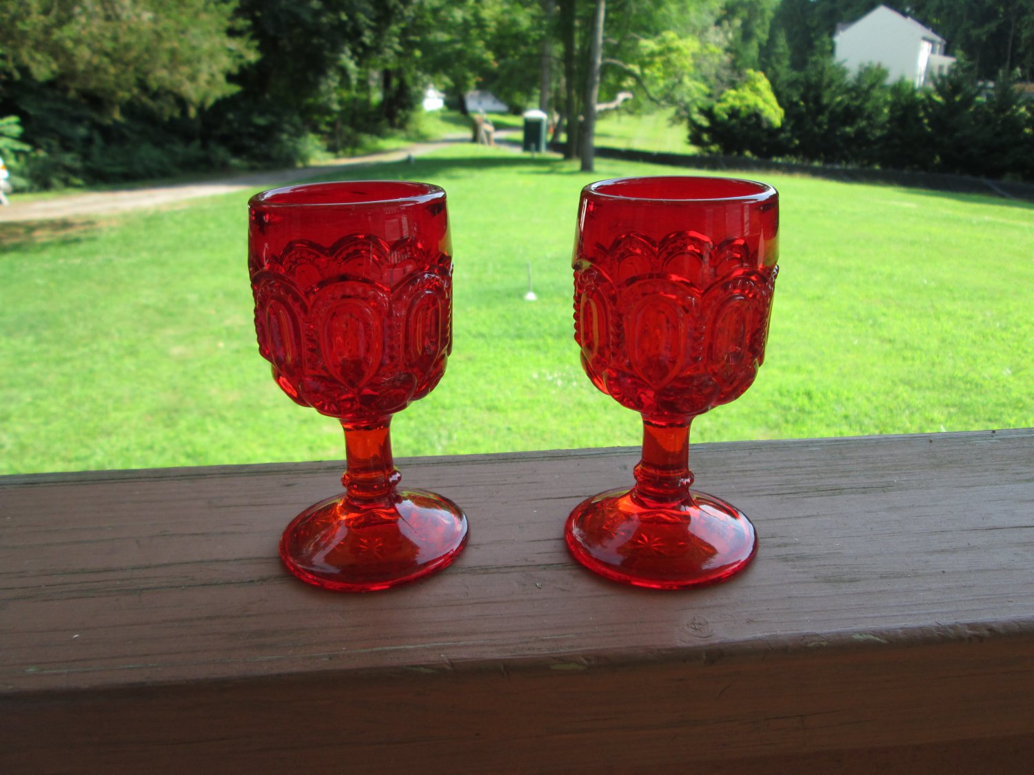 L. E. Smith Red Moon and Stars Wine Glasses 4 1/2" tall