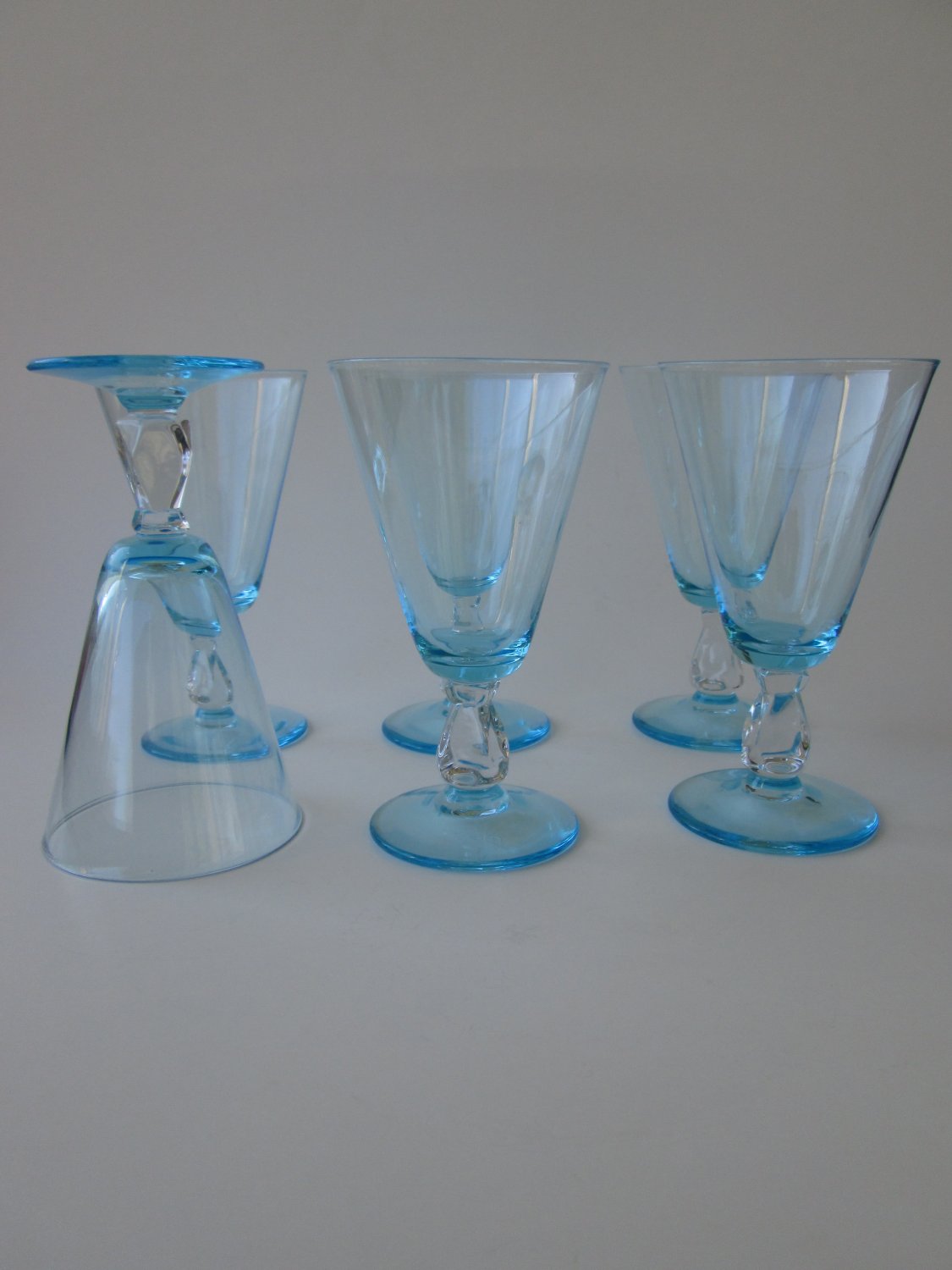 Bryce Cosmopolitan Blue (Cerulean)  Wine Glasses Set of 6 Six Stemware