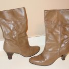 Vintage womens taupe leather boots wood heel mid calf Size 6N