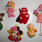 PLASTIC PIN LOT